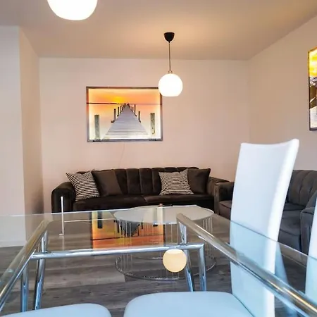 Zentrale In Modern Und Schick Apartment Düsseldorf
