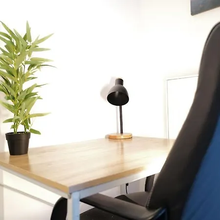 Zentrale In Modern Und Schick